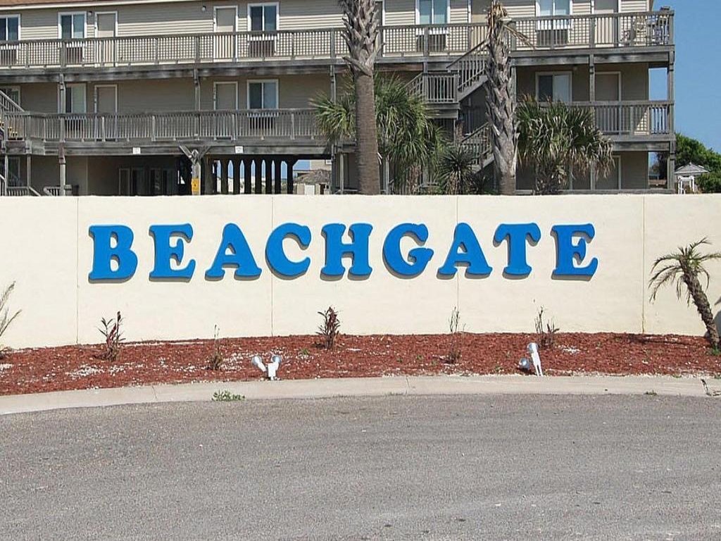 Beachgate Condo Suites and Hotel 341 Vacation Rental in Port Aransas - RedAwning