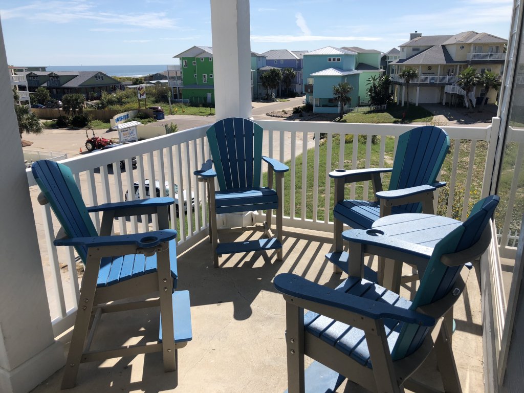Beachgate Condo Suites and Hotel 322 Vacation Rental in Port Aransas - RedAwning