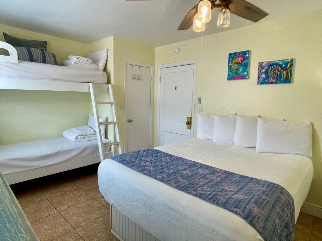 Beachgate Condo Suites and Hotel 121 Vacation Rental in Port Aransas - RedAwning