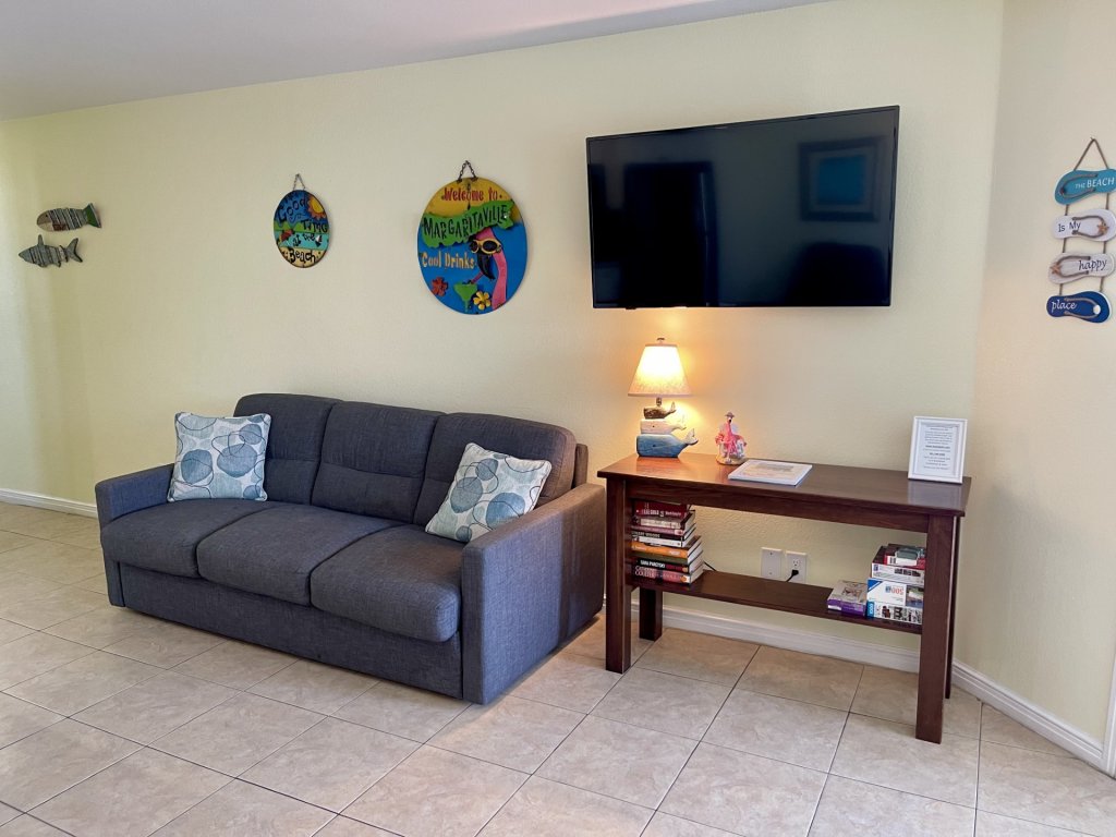 Beachgate Condo Suites and Hotel 535 Vacation Rental in Port Aransas - RedAwning