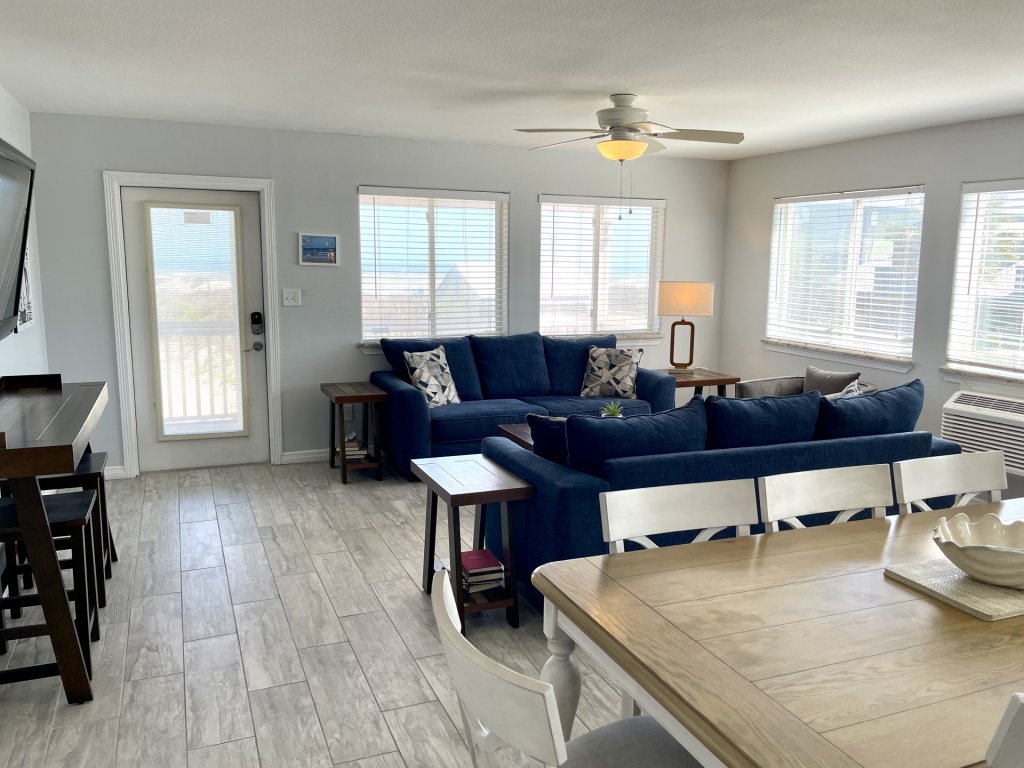 Beachgate Condo Suites and Hotel 227 and 229 Vacation Rental in Port Aransas - RedAwning
