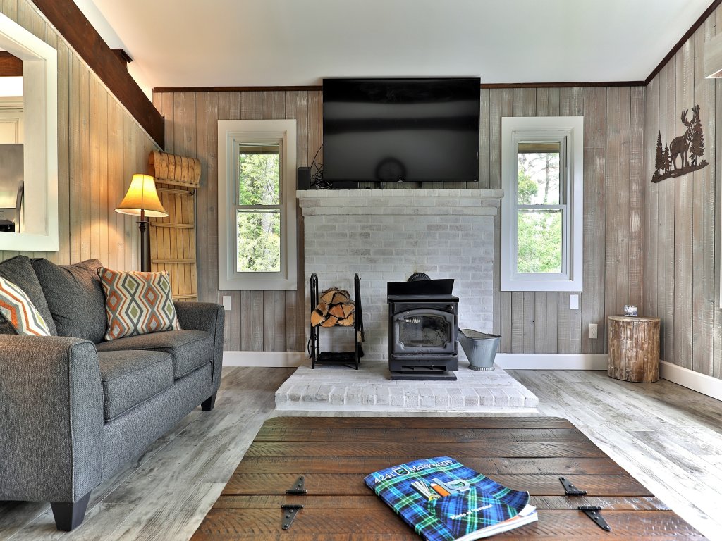 Breakaway House - Unit B Vacation Rental in Killington - RedAwning