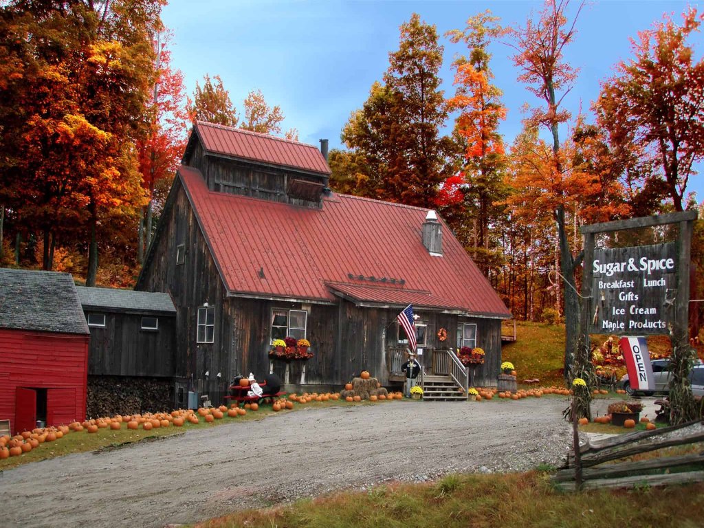 Forest Mountain Lodge Vacation Rental in Vermont - RedAwning