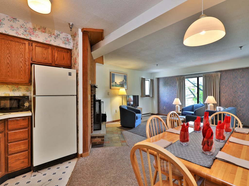 Mountain Green Condo 3B7 Vacation Rental in Killington - RedAwning