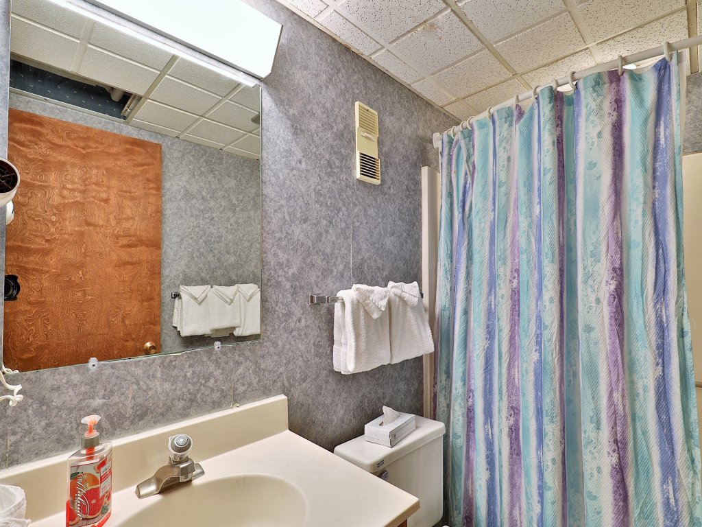 Mountain Green Condo 3B7 Vacation Rental in Killington - RedAwning