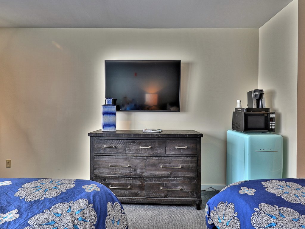 The Mod Suite at Killington 122/3 Vacation Rental in Killington - RedAwning