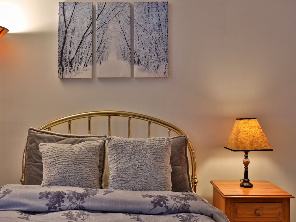 Fall Line Condo E5 Vacation Rental in Killington - RedAwning