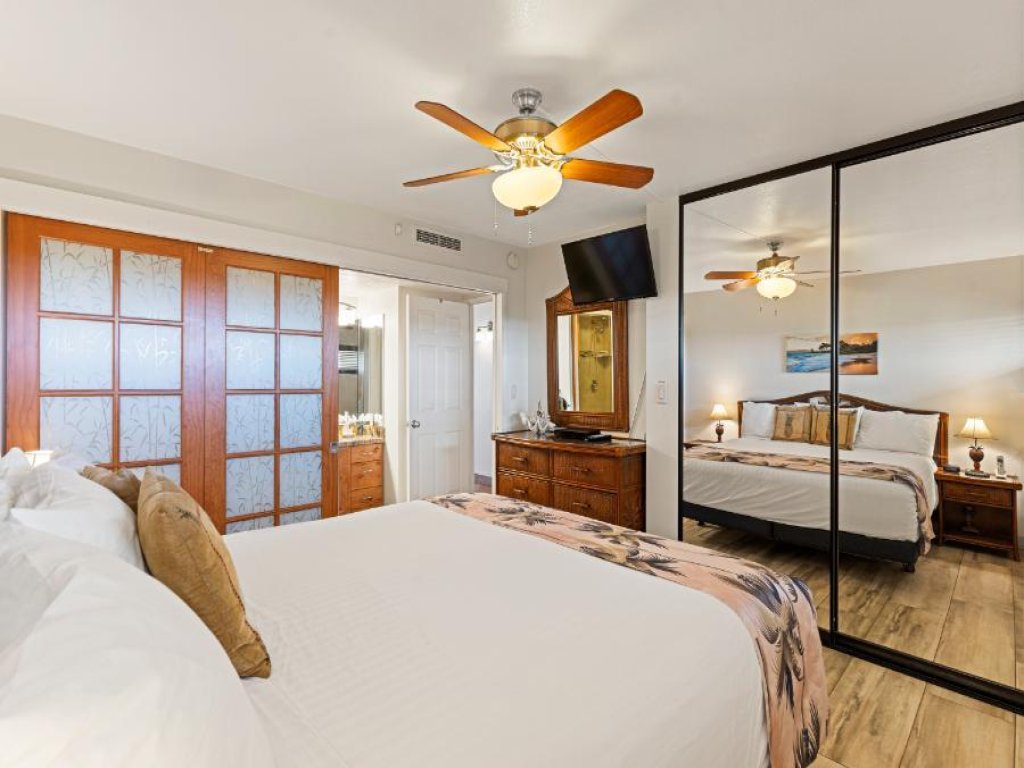 SUGAR BEACH RESORT, #524 Vacation Rental in Hawaii - RedAwning