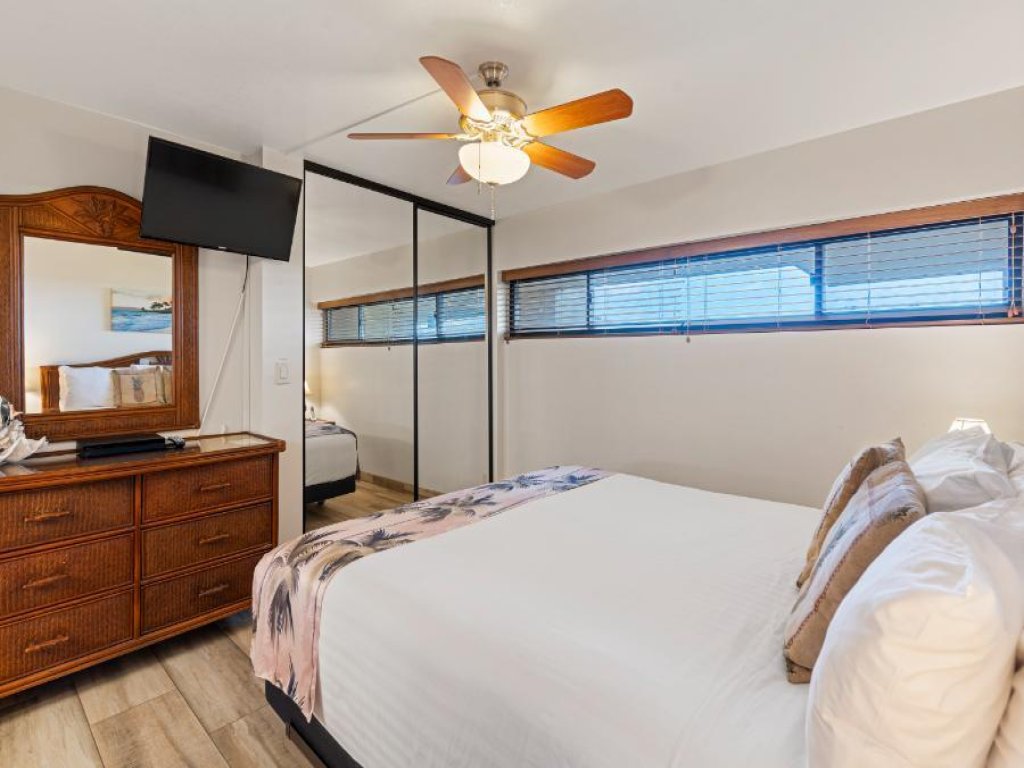 SUGAR BEACH RESORT, #524 Vacation Rental in Hawaii - RedAwning