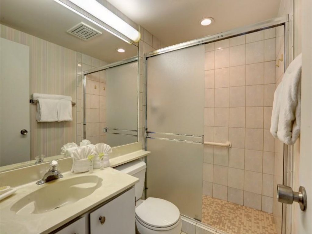 ROYAL MAUIAN, #416 Vacation Rental in Hawaii - RedAwning