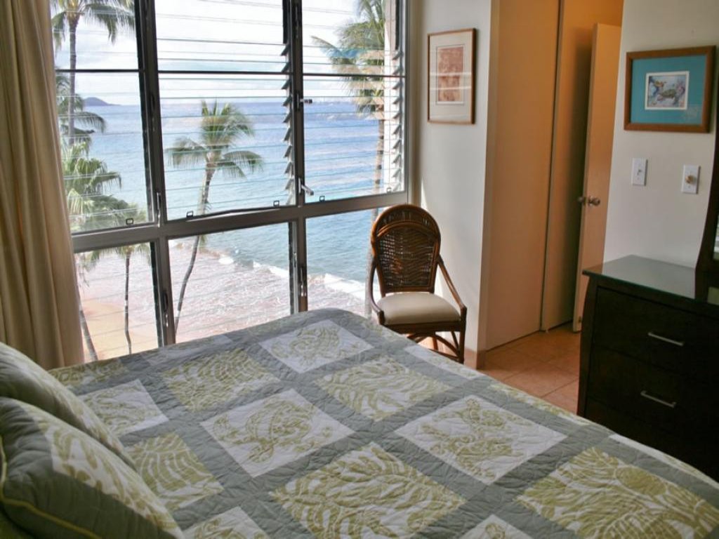 Kamaole Nalu #605 Vacation Rental in Kihei - RedAwning