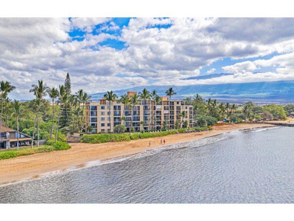 KIHEI BEACH, #307 Vacation Rental in Hawaii - RedAwning
