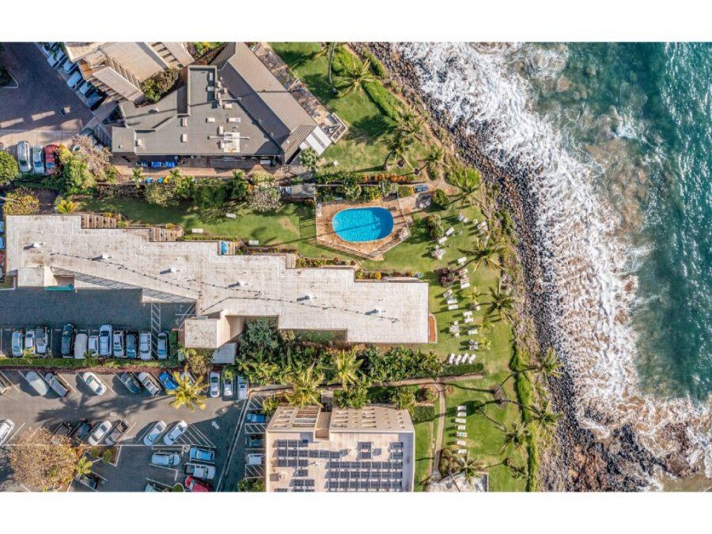 KAMAOLE NALU, #204 Vacation Rental in Hawaii - RedAwning