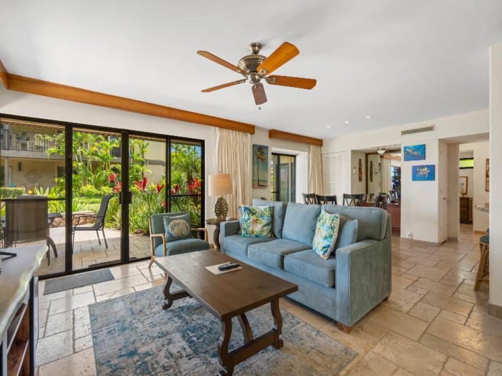 WAILEA ELUA, #1601 Vacation Rental in Hawaii - RedAwning