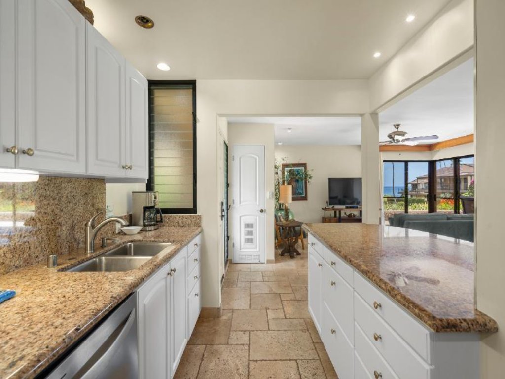 WAILEA ELUA, #1601 Vacation Rental in Hawaii - RedAwning