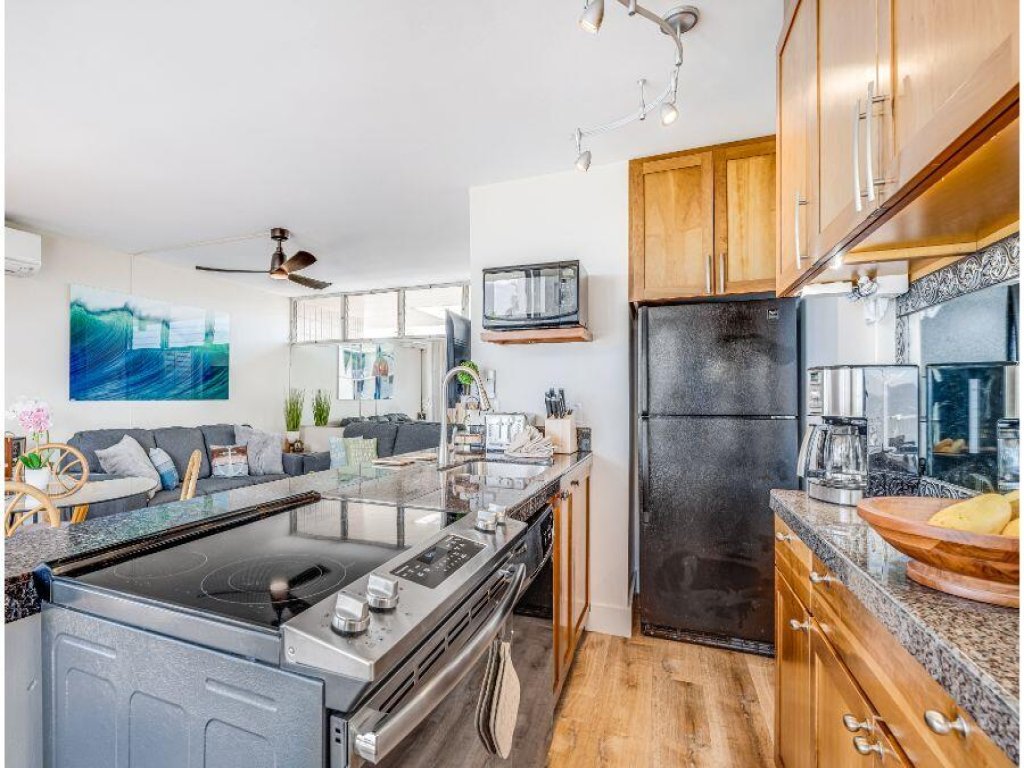 KAMAOLE NALU, #502 Vacation Rental in Hawaii - RedAwning