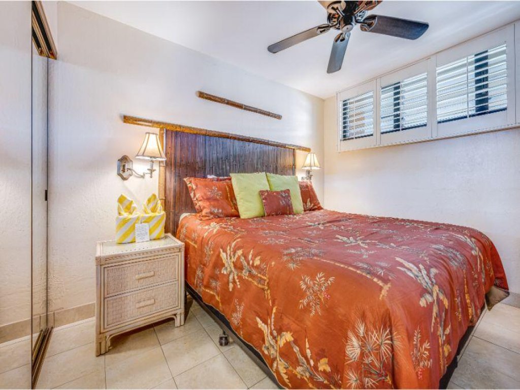 KIHEI SURFSIDE #609 Vacation Rental in Hawaii - RedAwning