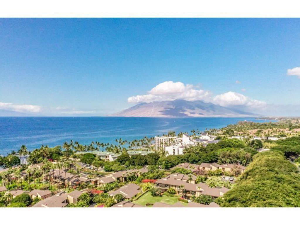 WAILEA ELUA, #1503 Vacation Rental in Hawaii - RedAwning