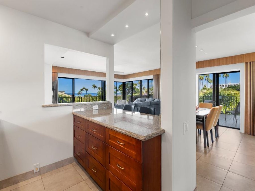 WAILEA ELUA, #1503 Vacation Rental in Hawaii - RedAwning