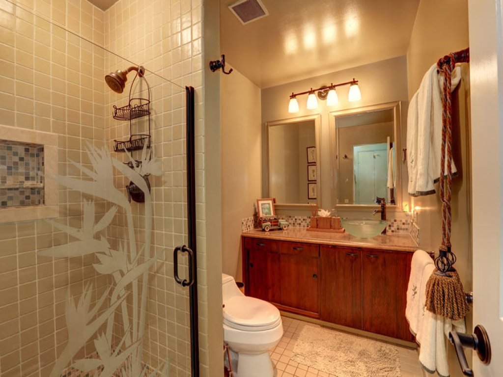 WAILEA ELUA, #2106  Vacation Rental in Hawaii - RedAwning