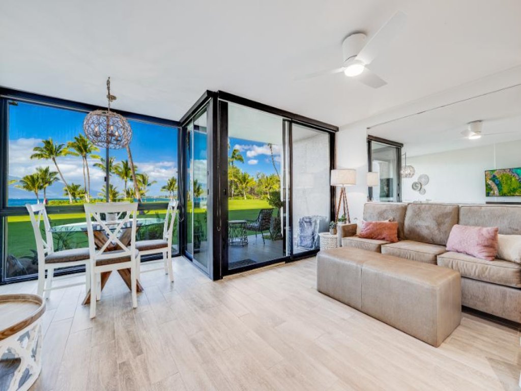 KIHEI SURFSIDE #110 Vacation Rental in Hawaii - RedAwning