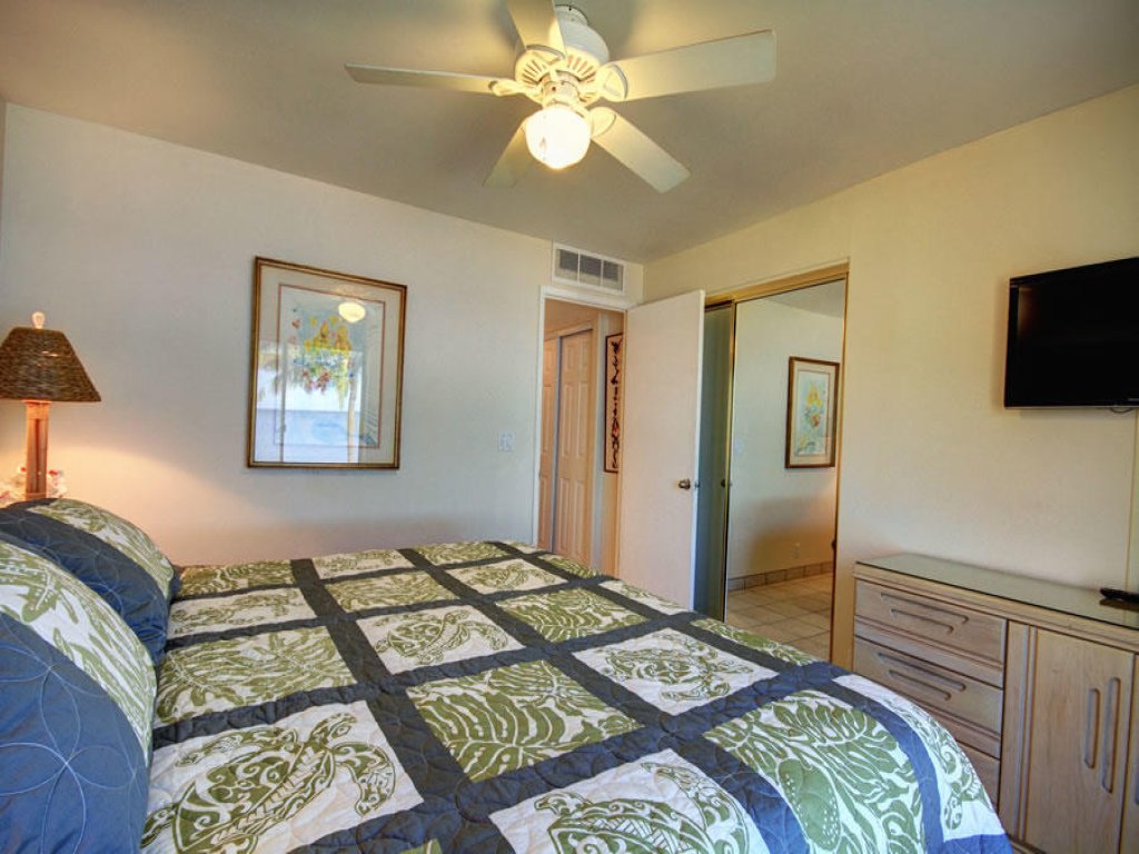 KIHEI BEACH, #402 Vacation Rental in Hawaii - RedAwning