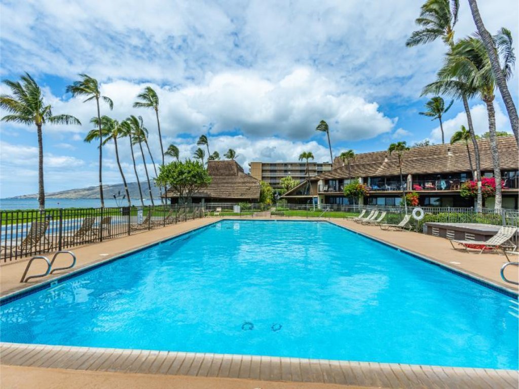 MAALAEA SURF, #G-7 Vacation Rental in Hawaii - RedAwning