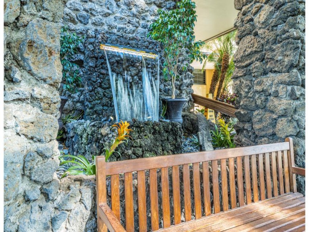 KIHEI SURFSIDE, #508 Vacation Rental in Hawaii - RedAwning