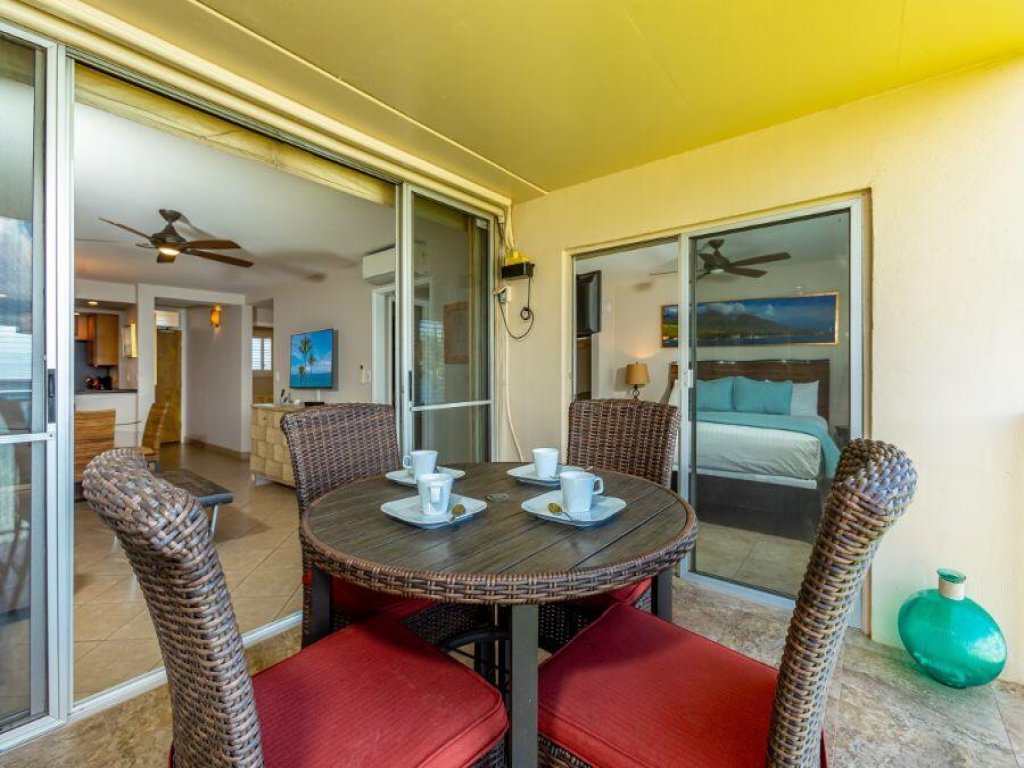 ROYAL MAUIAN #506 Vacation Rental in Hawaii - RedAwning