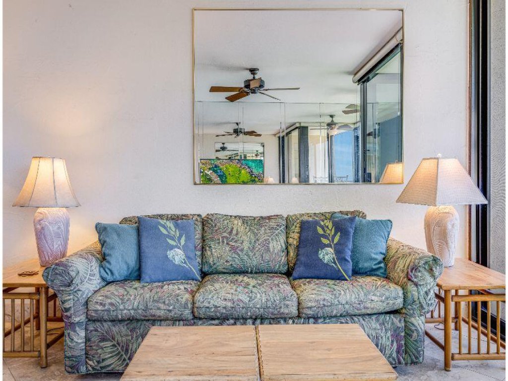 Kihei Surfside #305 Vacation Rental in Hawaii - RedAwning
