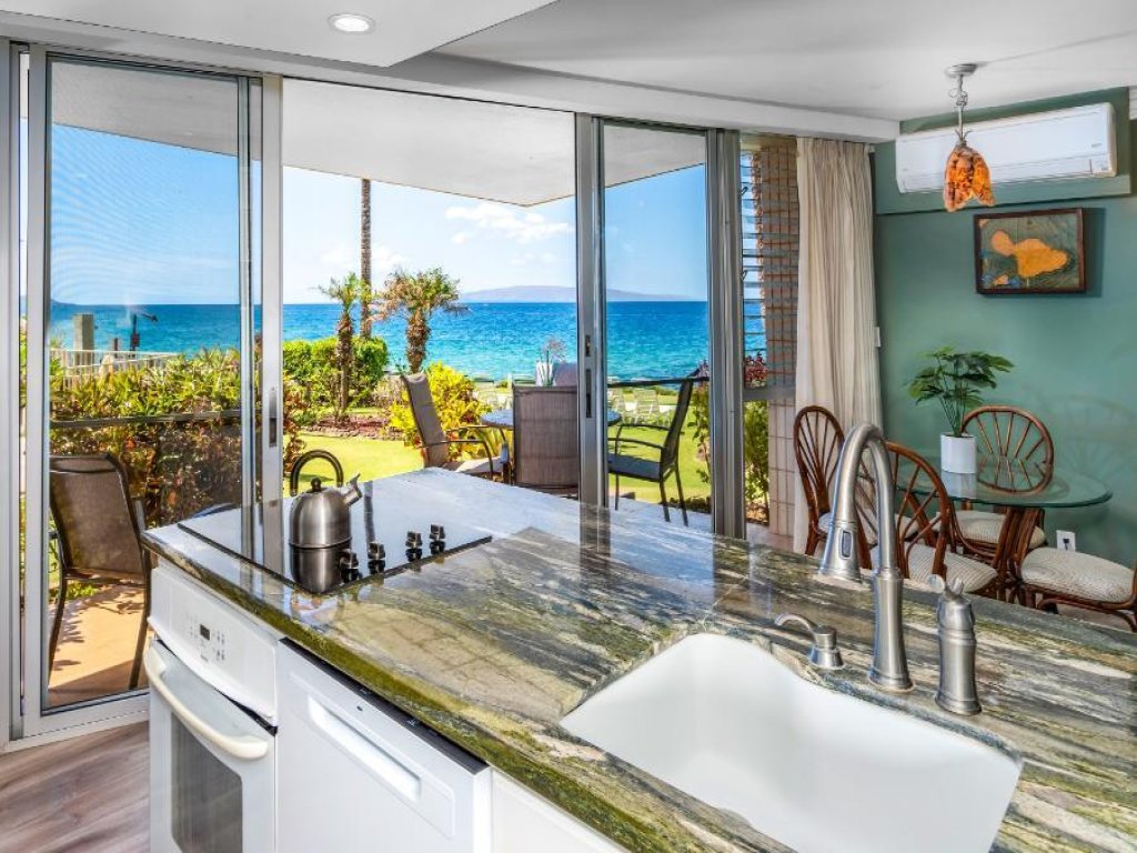 KAMAOLE NALU, #106 Vacation Rental in Hawaii - RedAwning