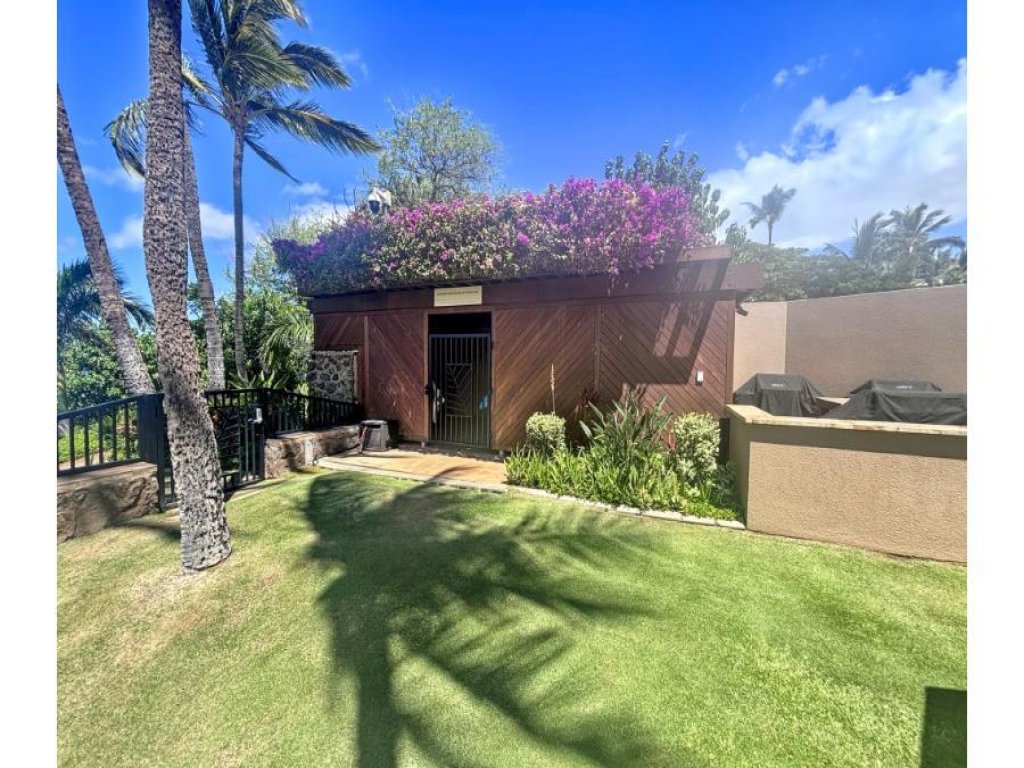 WAILEA ELUA, #2101* Vacation Rental in Hawaii - RedAwning
