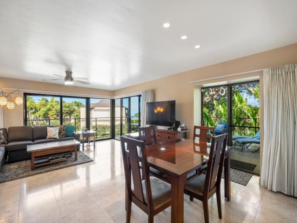 WAILEA ELUA, #2101* Vacation Rental in Hawaii - RedAwning