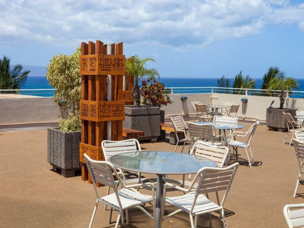 Royal Mauian #205 Vacation Rental in Hawaii - RedAwning