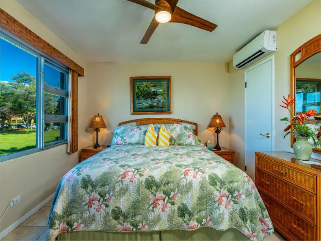 Royal Mauian #205 Vacation Rental in Hawaii - RedAwning