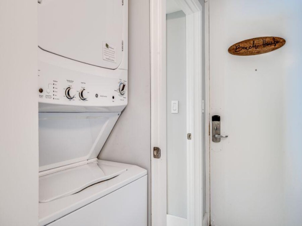 SUGAR BEACH RESORT, #PH27 Vacation Rental in Hawaii - RedAwning