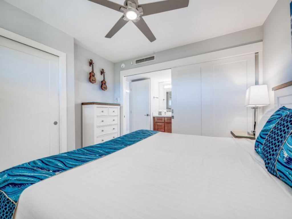SUGAR BEACH RESORT, #PH27 Vacation Rental in Hawaii - RedAwning