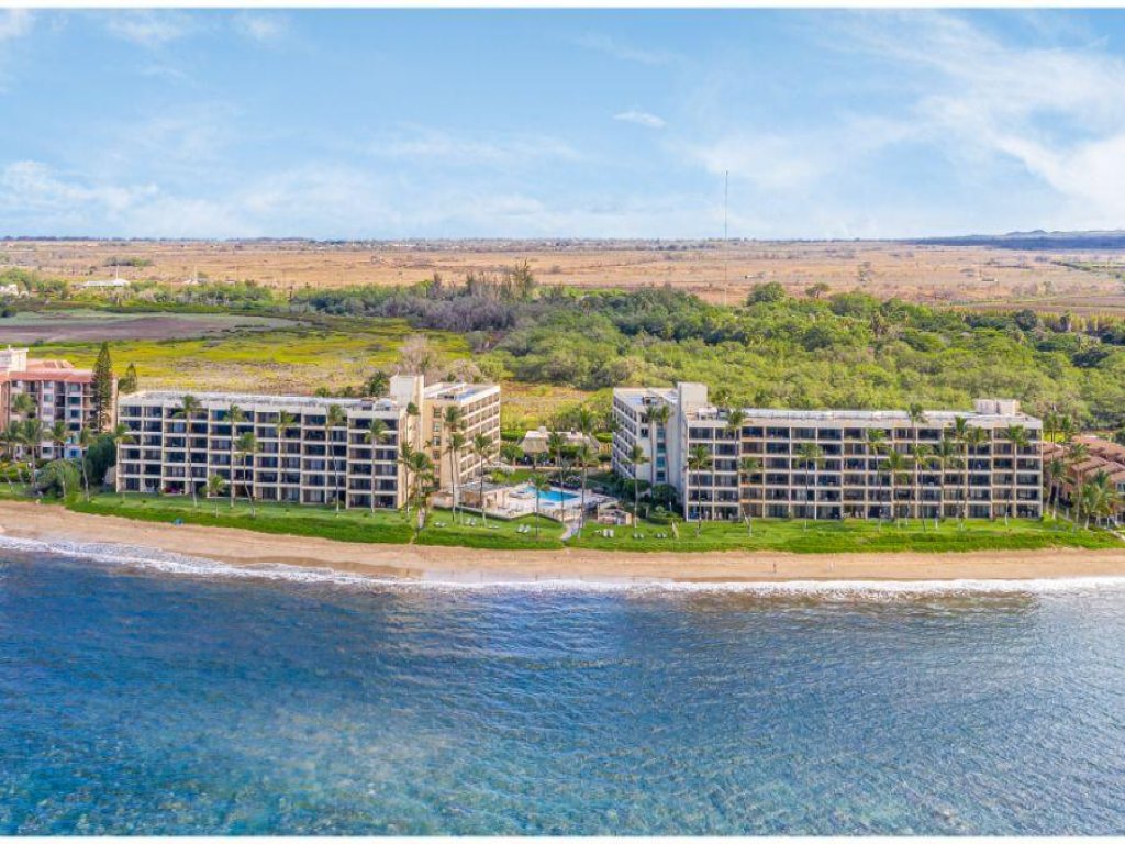 SUGAR BEACH RESORT, #540 Vacation Rental in Hawaii - RedAwning