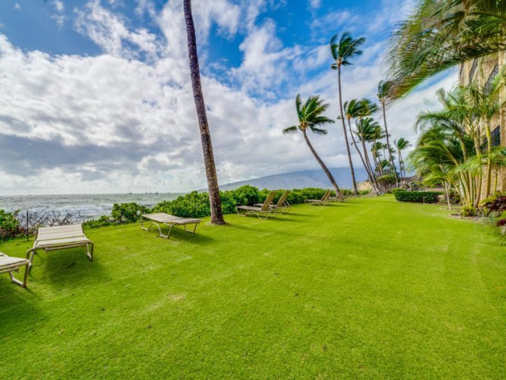 KIHEI BEACH, #407 Vacation Rental in Hawaii - RedAwning