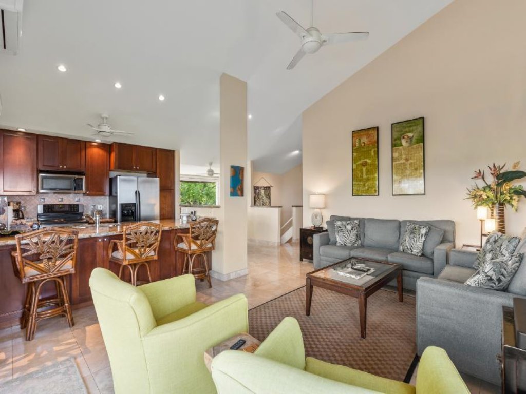 WAILEA EKOLU, #914 Vacation Rental in Hawaii - RedAwning