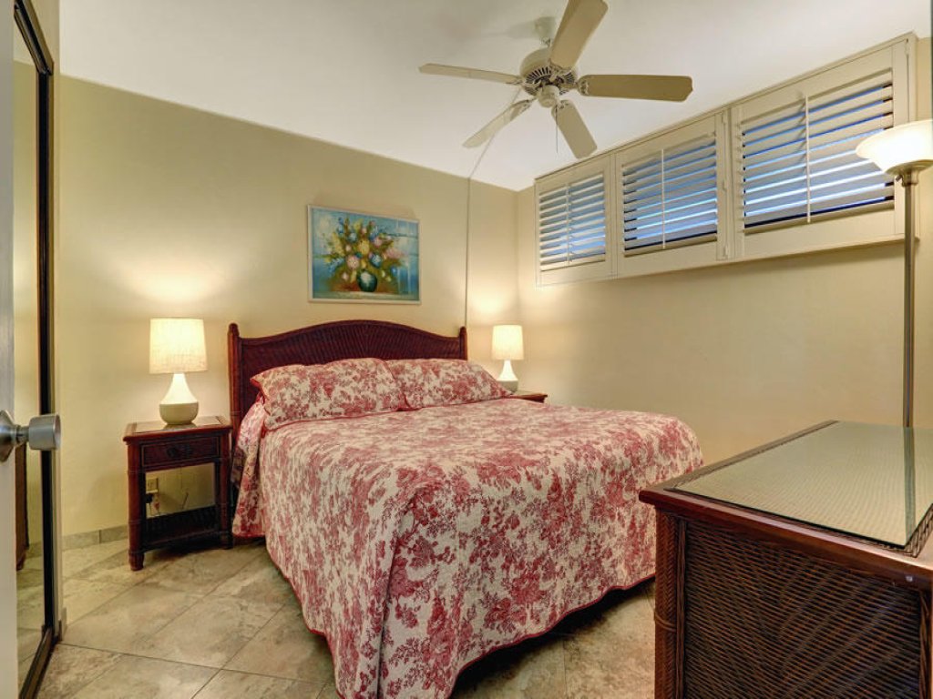 Kihei Surfside, #205 Vacation Rental in Hawaii - RedAwning