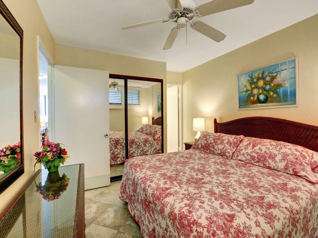Kihei Surfside, #205 Vacation Rental in Hawaii - RedAwning