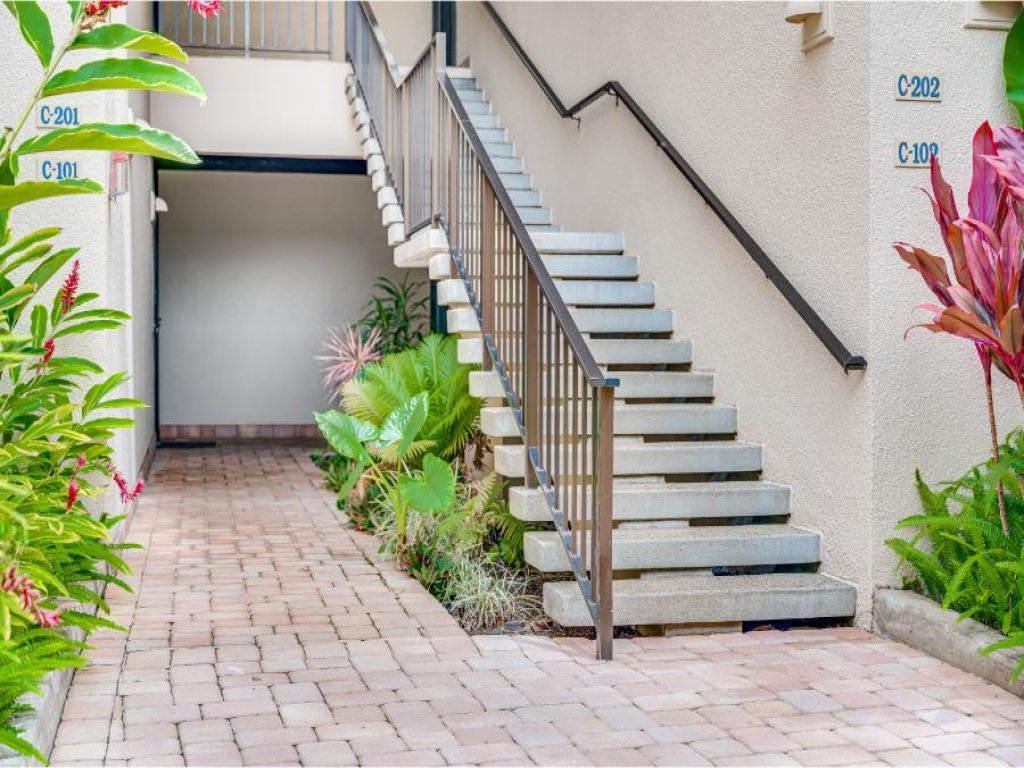 MAKENA SURF #C102 Vacation Rental in Hawaii - RedAwning