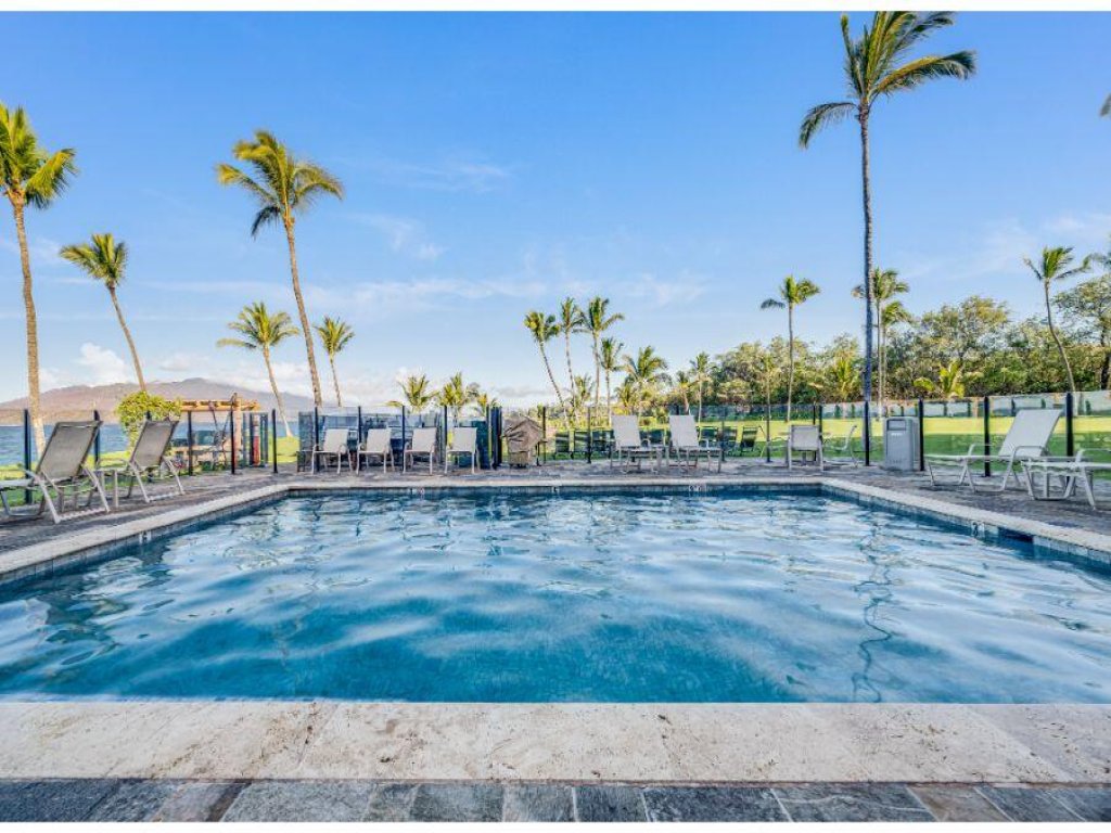Kihei Surfside #411 Vacation Rental in Hawaii - RedAwning
