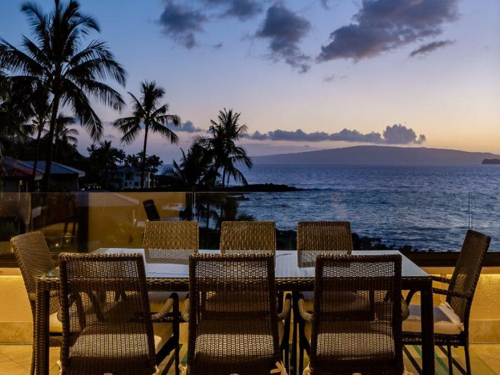 MAKENA SURF, #G-301-302 Vacation Rental in Hawaii - RedAwning