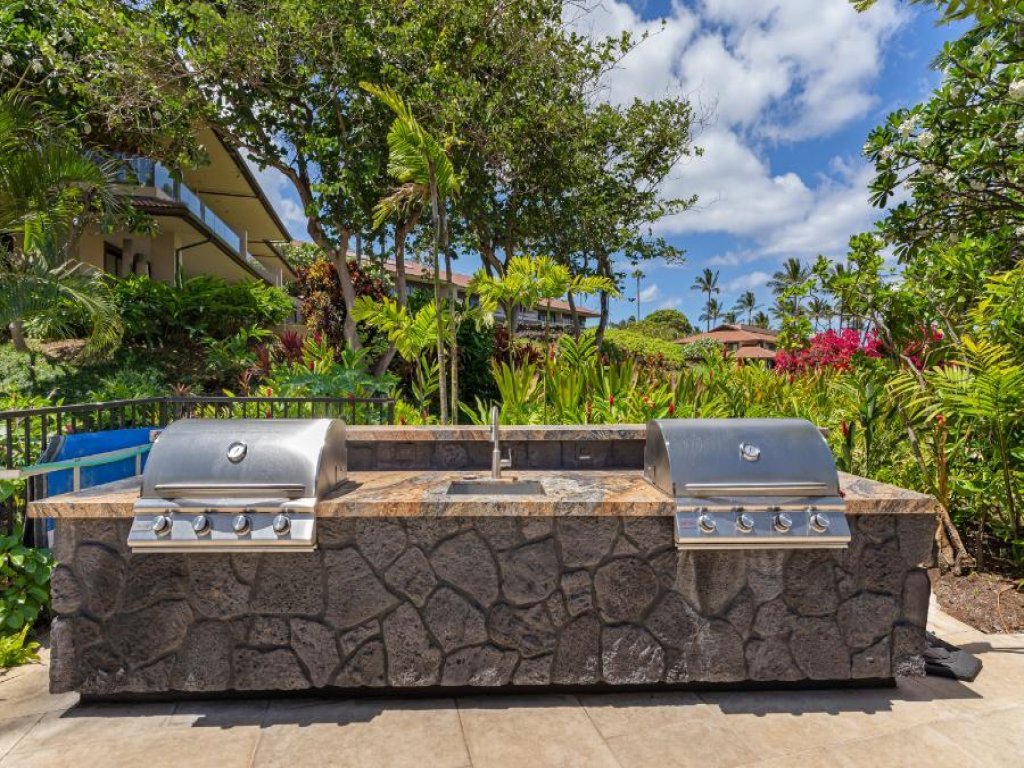 MAKENA SURF, #G-301-302 Vacation Rental in Hawaii - RedAwning