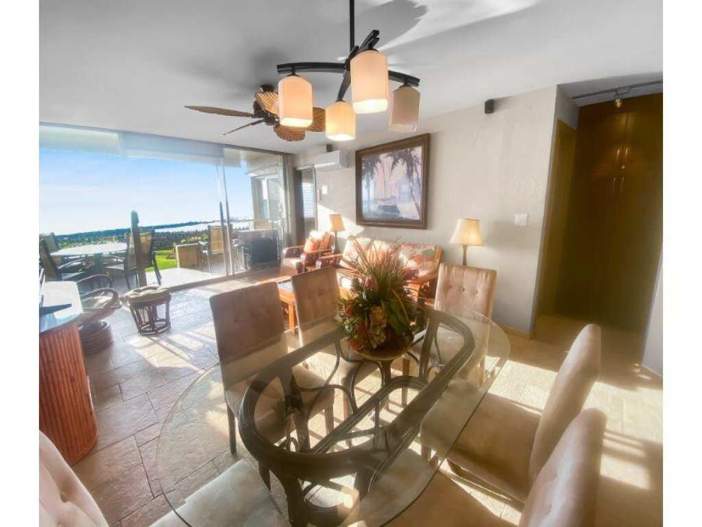 MENEHUNE SHORES, #115** Vacation Rental in Hawaii - RedAwning