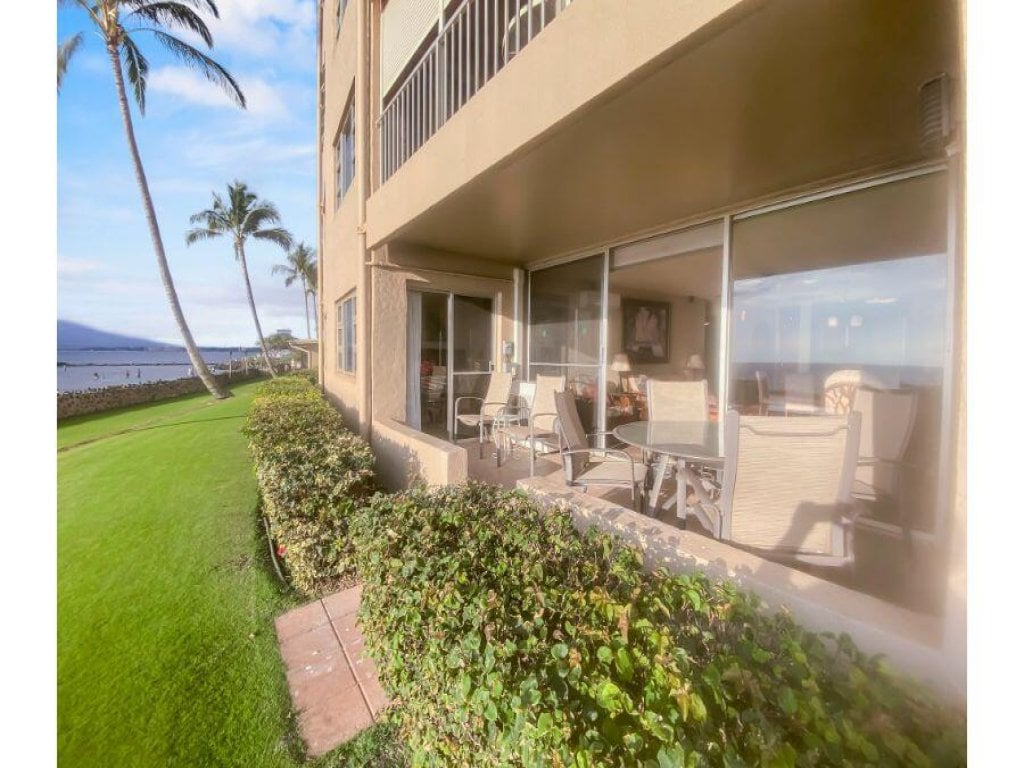 MENEHUNE SHORES, #115** Vacation Rental in Hawaii - RedAwning