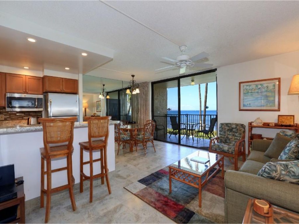KIHEI BEACH, #203 Vacation Rental in Hawaii - RedAwning
