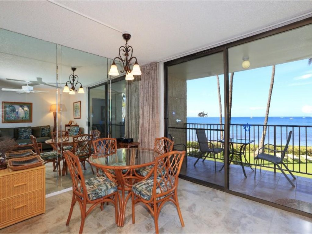 KIHEI BEACH, #203 Vacation Rental in Hawaii - RedAwning